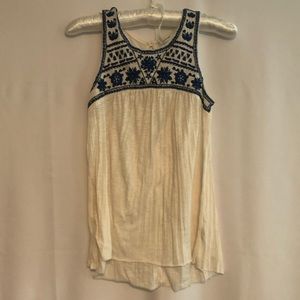 American Eagle White and Blue Embroidered Shirt